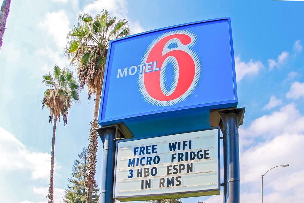 Motel 6-Visalia, Ca Eksteriør billede