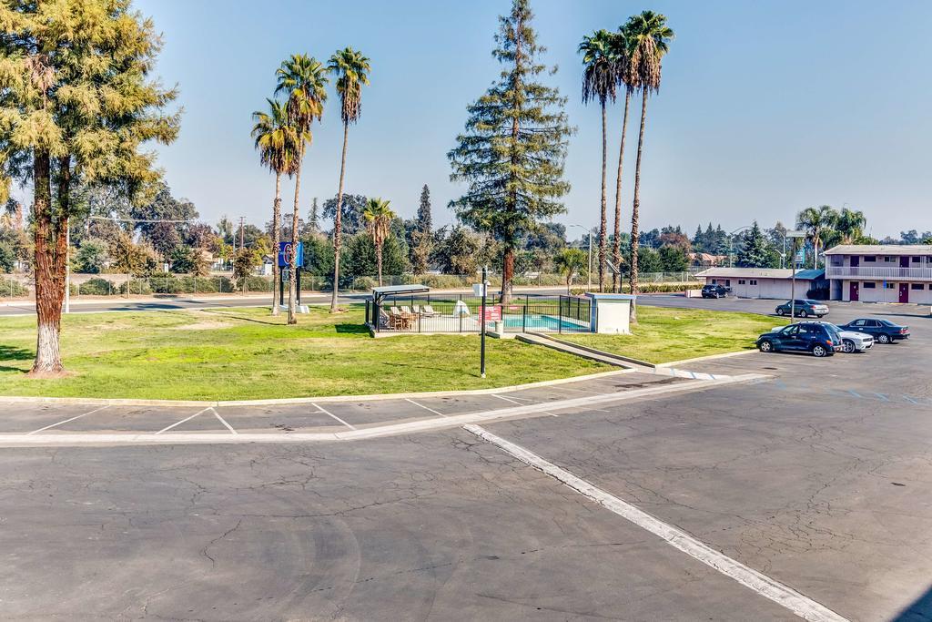 Motel 6-Visalia, Ca Eksteriør billede