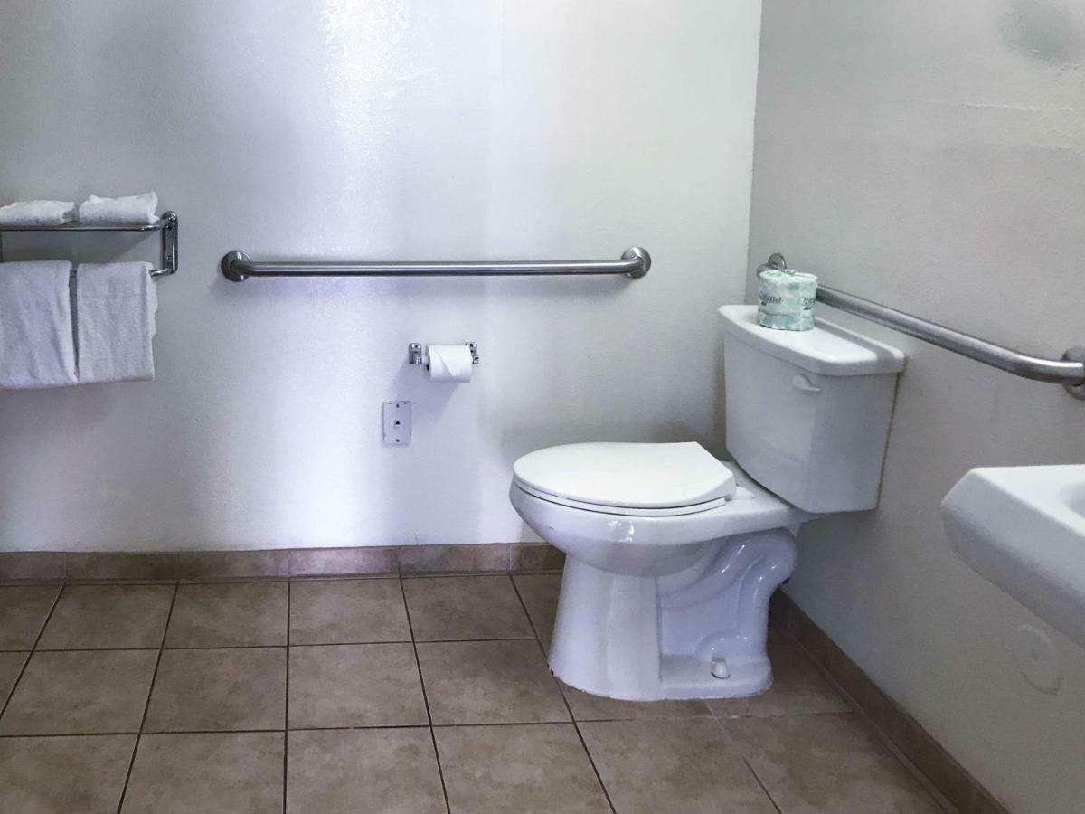 Motel 6-Visalia, Ca Eksteriør billede